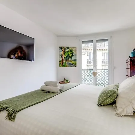 5 Min Arc De Triomphe Luxury Prestation And Parking *