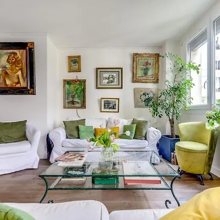 5 Min Arc De Triomphe Luxury Prestation And Parking Apartment